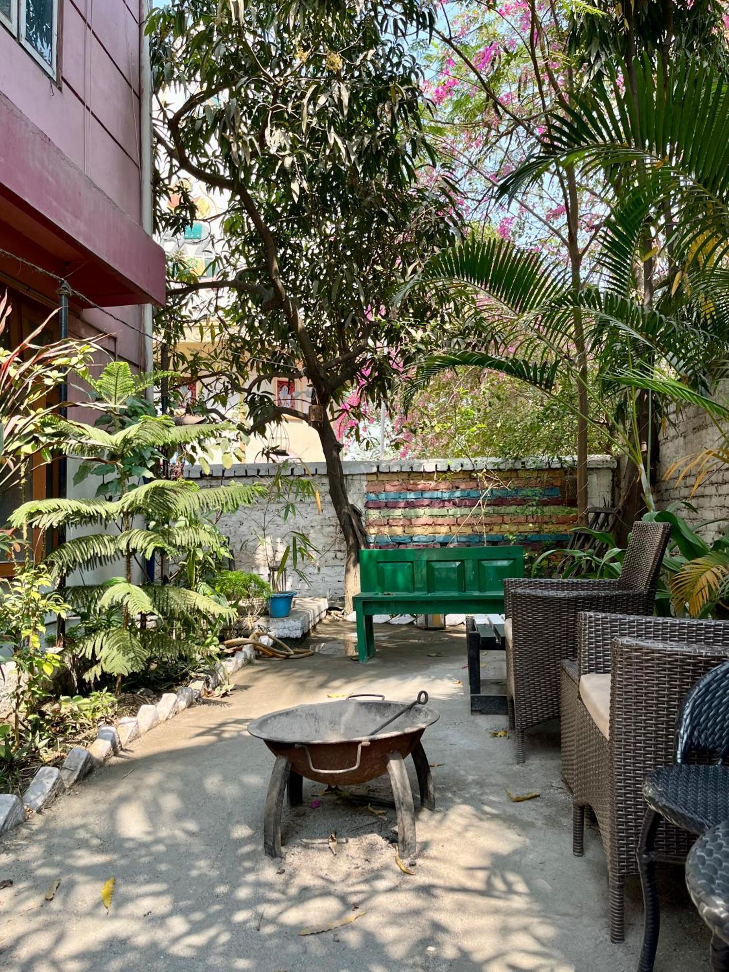 Assam Home Hostel Project Guwahati Exterior foto