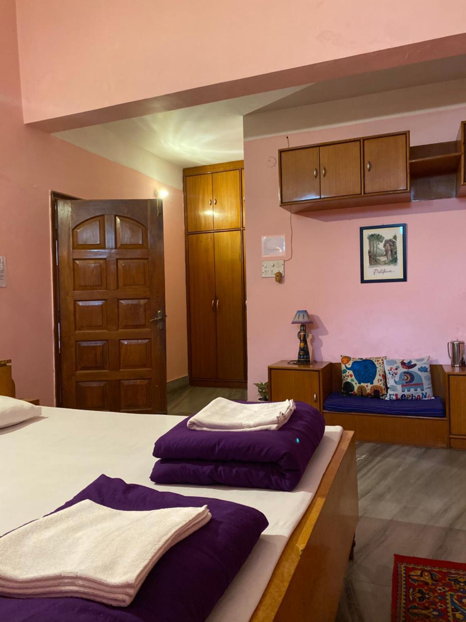 Assam Home Hostel Project Guwahati Habitación foto