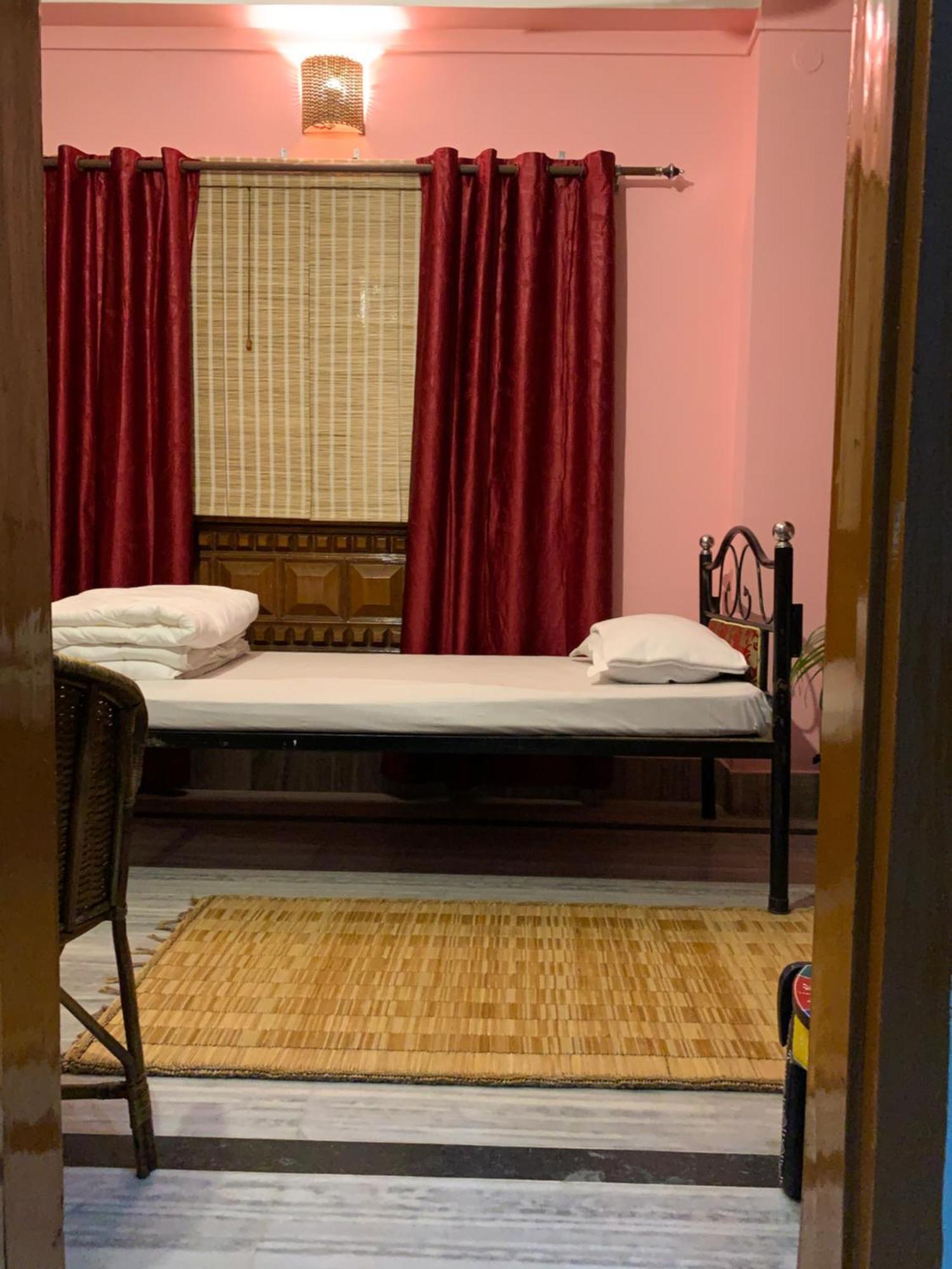 Assam Home Hostel Project Guwahati Habitación foto
